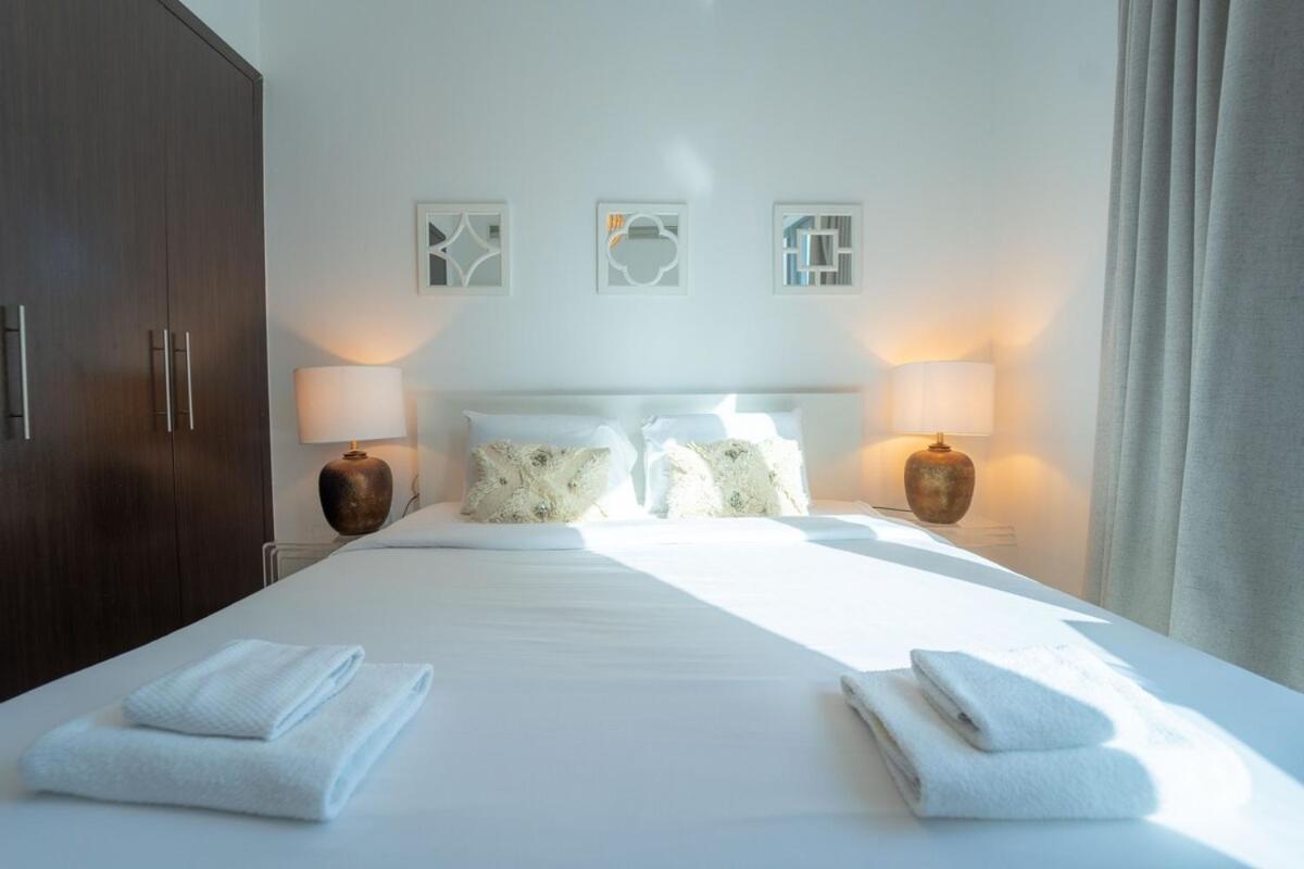 Aws Holiday Homes - Prime Apartment Near The Beach Dubaj Exteriér fotografie