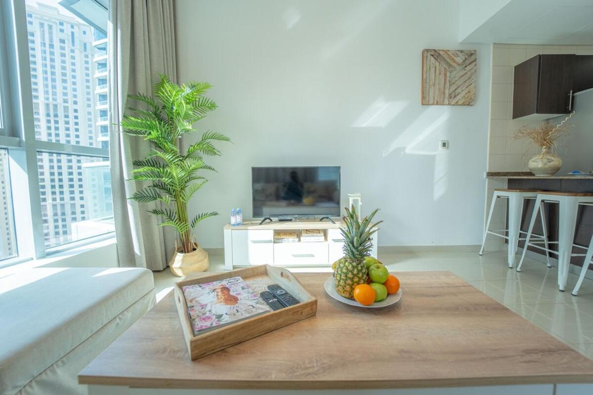 Aws Holiday Homes - Prime Apartment Near The Beach Dubaj Exteriér fotografie