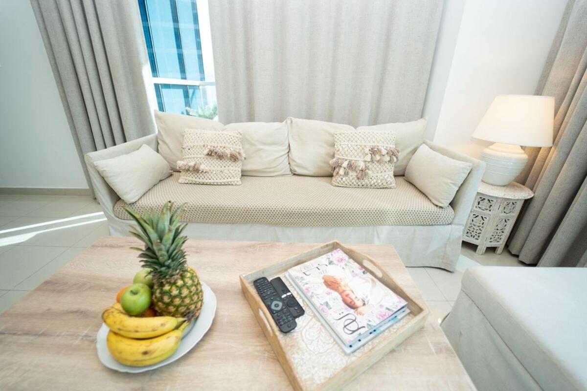 Aws Holiday Homes - Prime Apartment Near The Beach Dubaj Exteriér fotografie