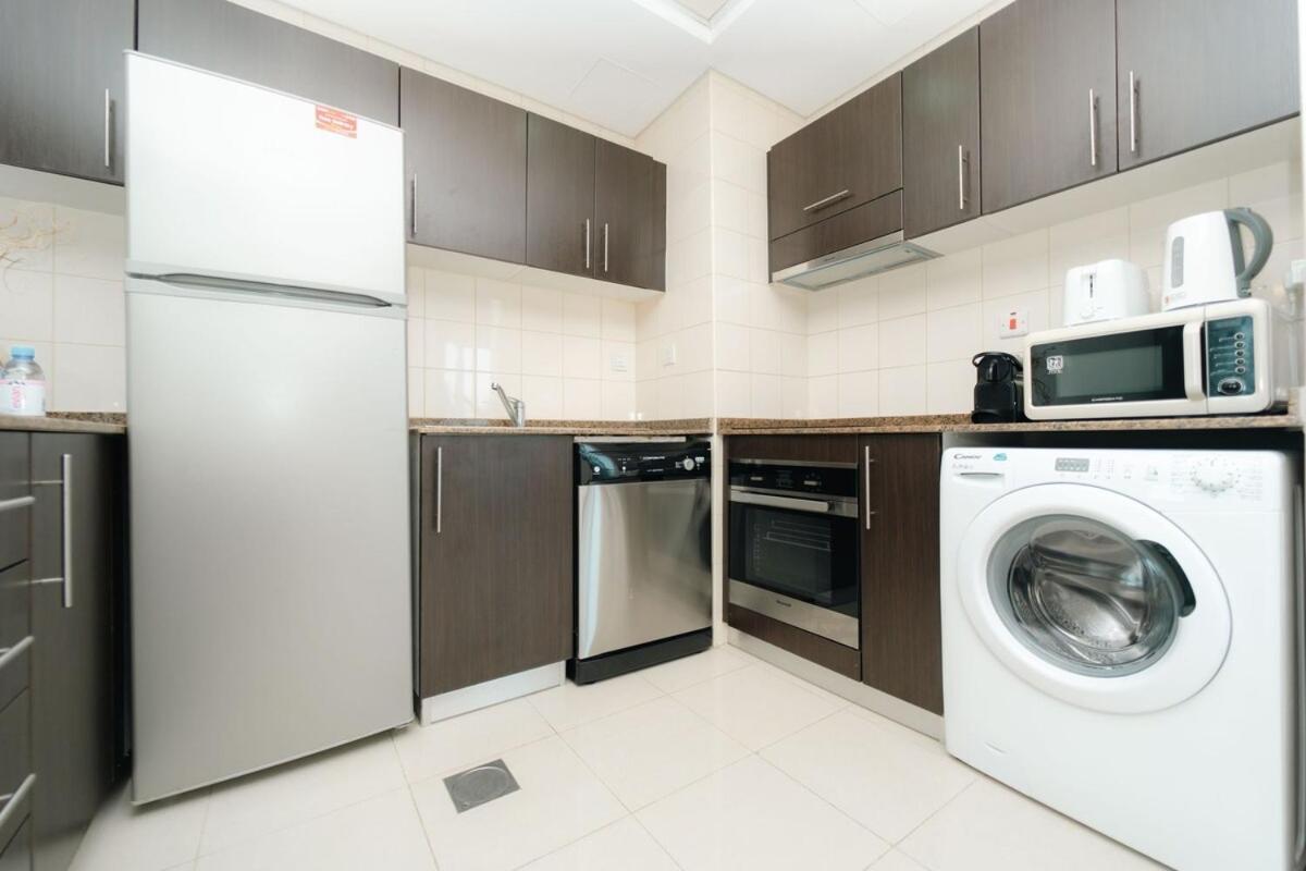 Aws Holiday Homes - Prime Apartment Near The Beach Dubaj Exteriér fotografie